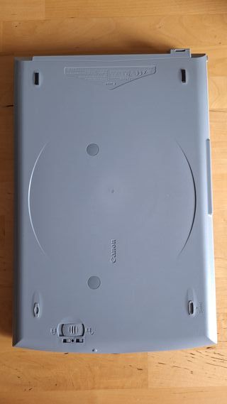 Escáner Canon CanoScan N670U