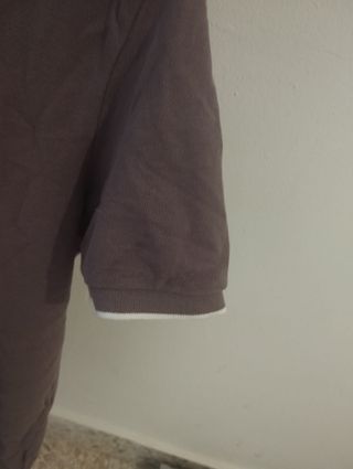 Polo gris cuello mao