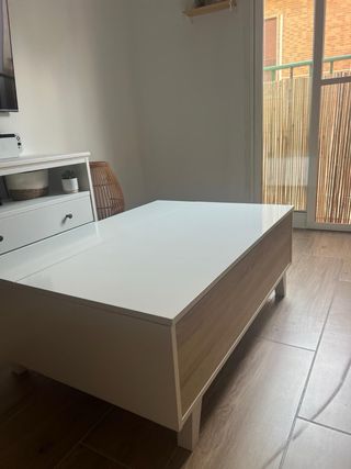 Mesa centro blanca y madera