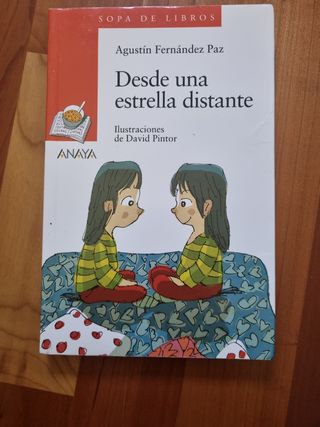 Desde una estrella distante (Sopa de libros / S...