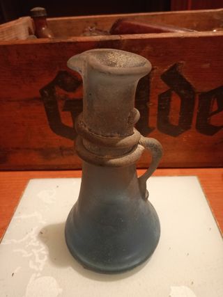 Frasco antiguo de cristal