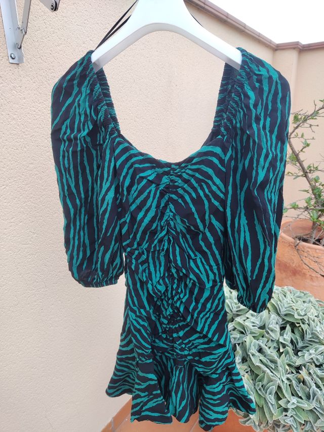 Vestido Zara cebra verde-negro