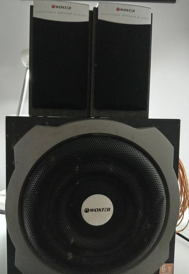 Altavoces Woxter con subwoofer de 6.5"