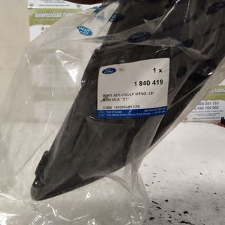 CARCASA FARO ANTINIEBLA FORD FOCUS 6