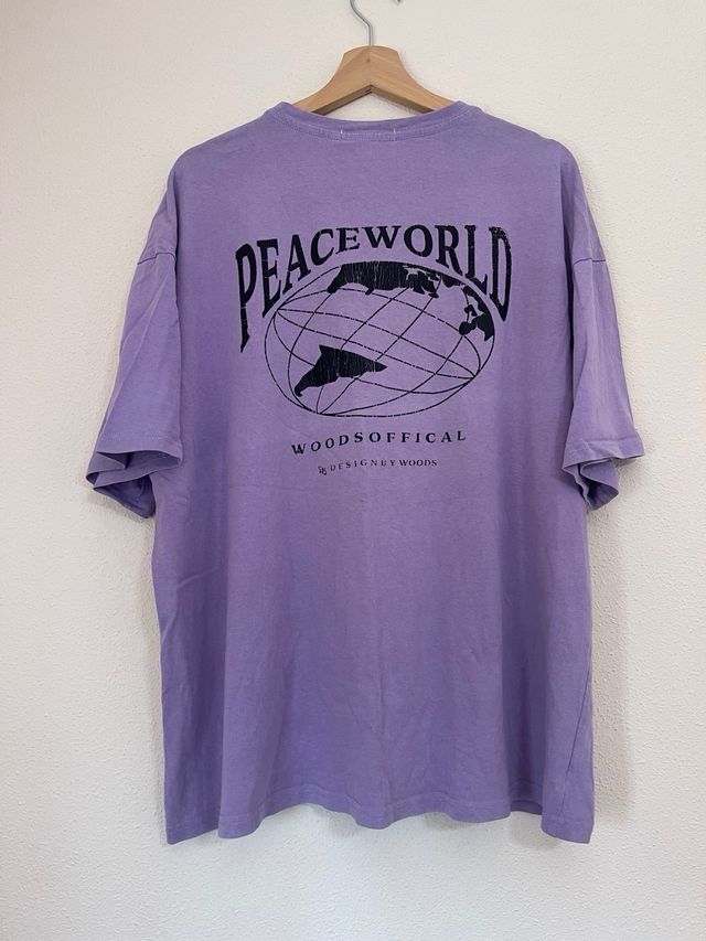 Camiseta PeaceWorld morada