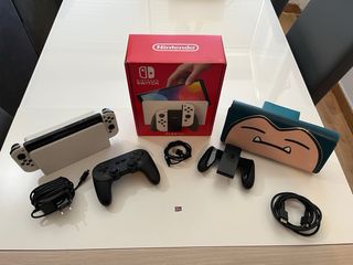 Nintendo Switch OLED + Estuche + Mando + MicroSD