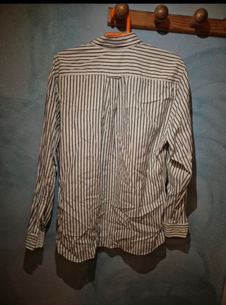 Camisa Gant rayas azul-blanca