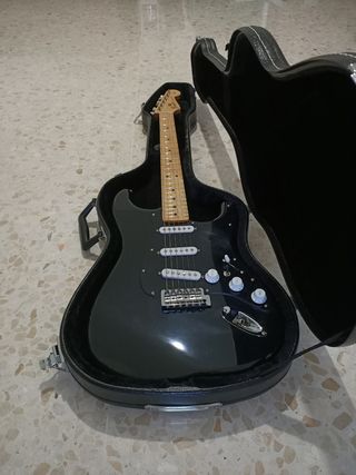 Fender Stratocaster
