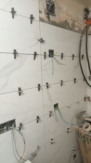 Mano obra albañil - Azulejos banhos.cocinas.reform