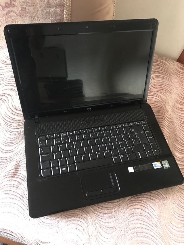 HP Compaq 610 Portátil Negro