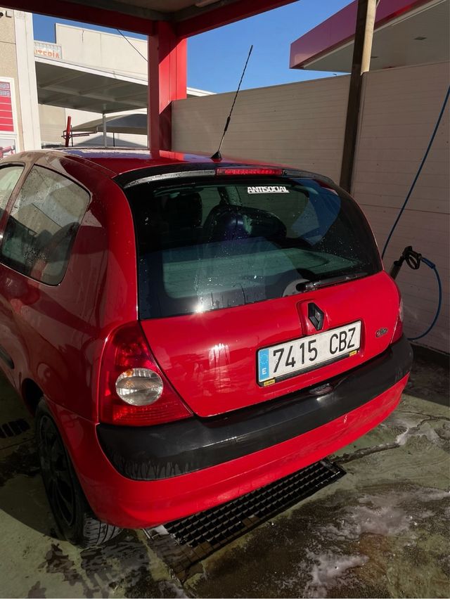 URGE VENTA Renault Clio authentique 