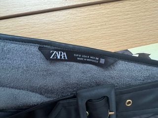 Vestido Zara piel negro plisado