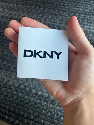 Reloj DKNY bronceado y plateado