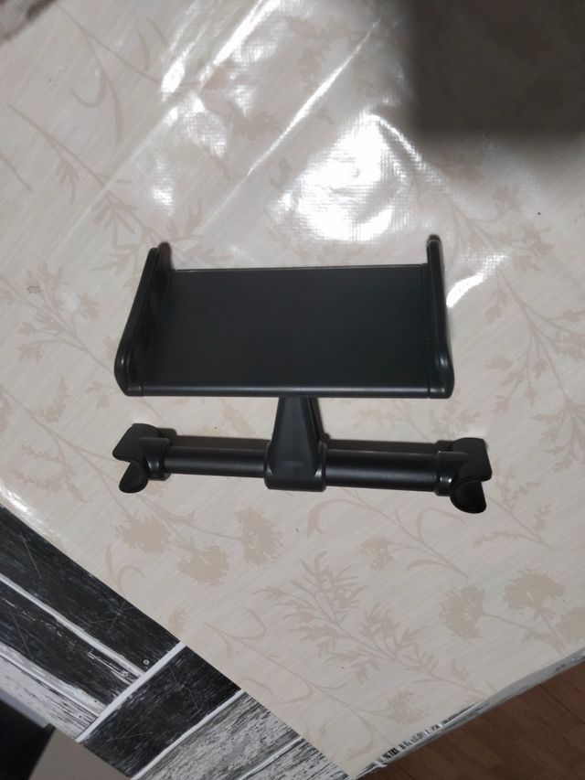 Supporto per tablet e telefoni