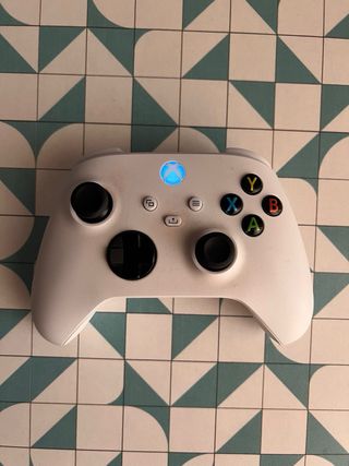 Xbox Series S + Volante HORI