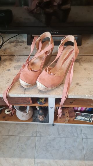 Alpargatas cuña beige-rosa