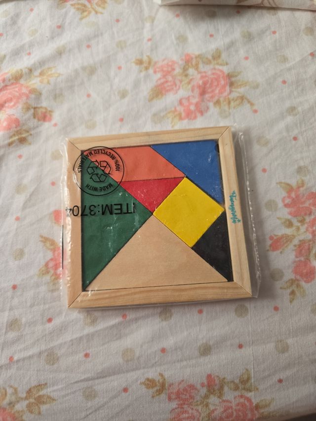 Tangram de madera