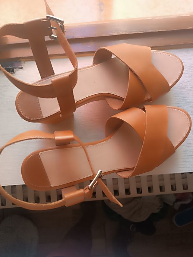 Sandalias plataforma marrón