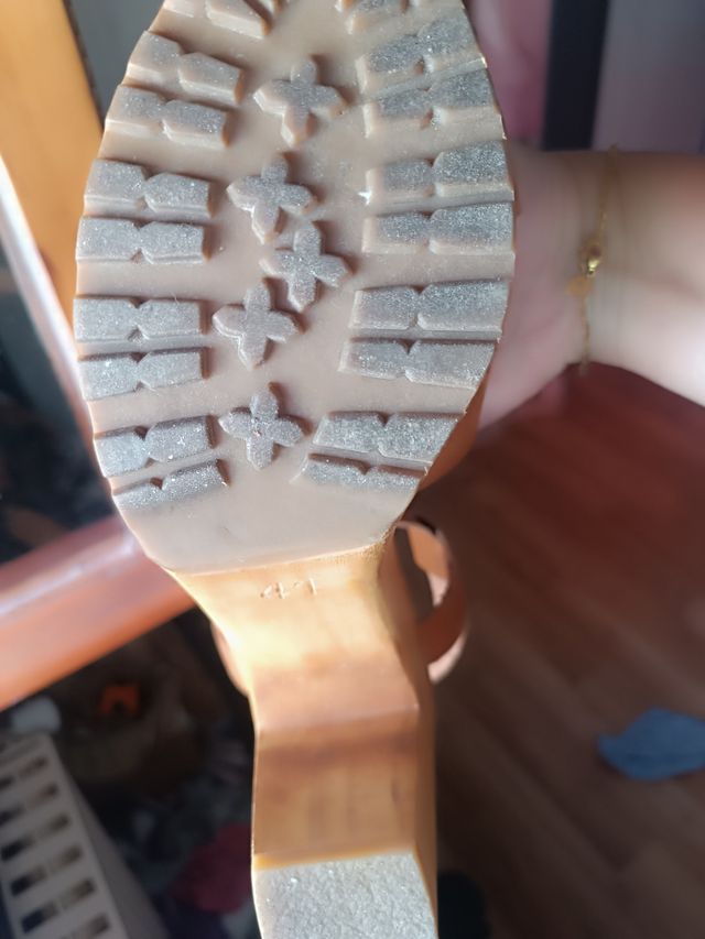 Sandalias plataforma marrón