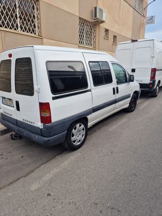 Peugeot Expert 2004