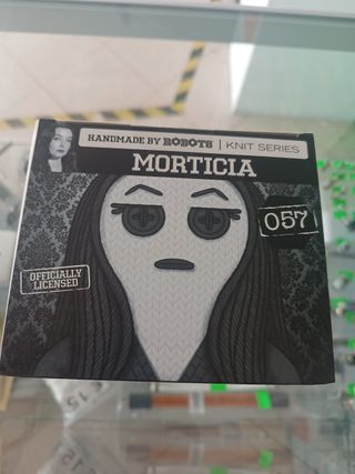 Handmade By Robots The Addams Family Morticia 057