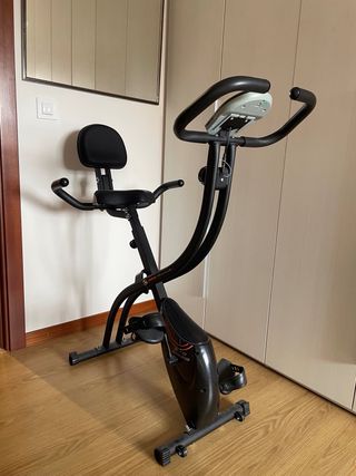 Bicicleta estática plegable