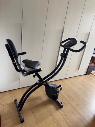 Bicicleta estática plegable