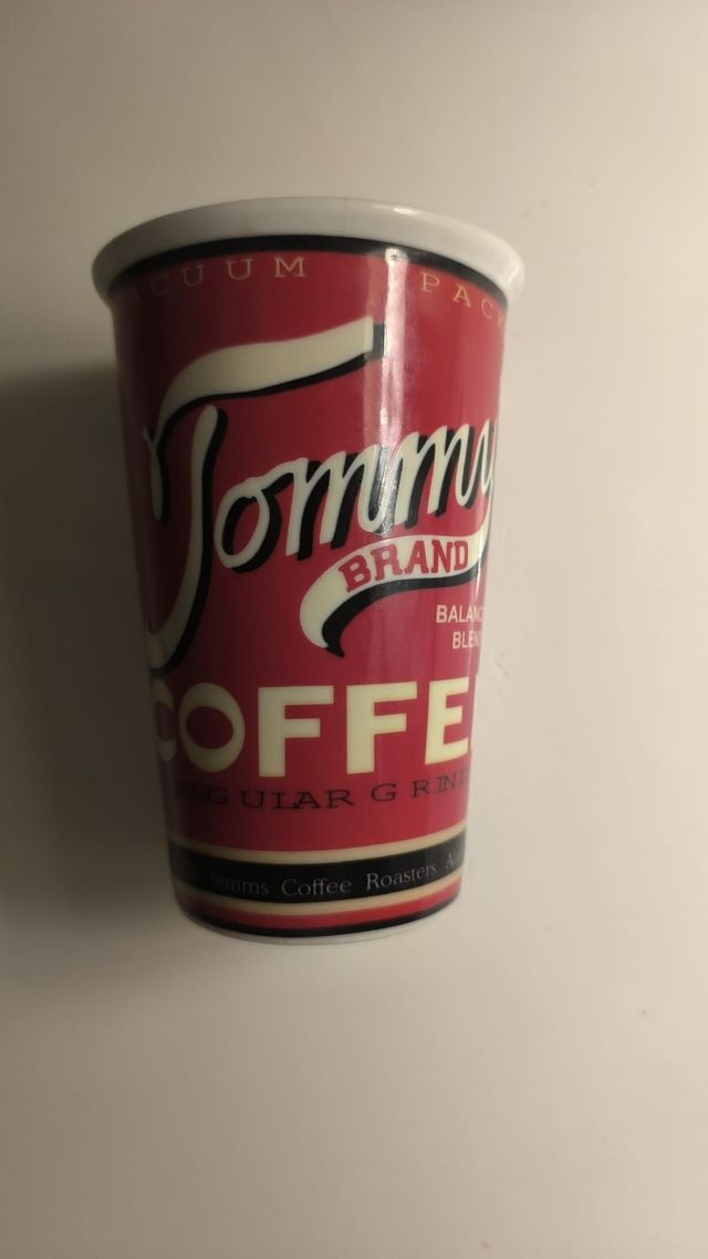 Lote Servilletero Cocacola + taza Tommy Brand