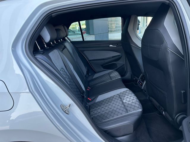 Volkswagen Golf RLine 1.5 TSI 96kW 130CV