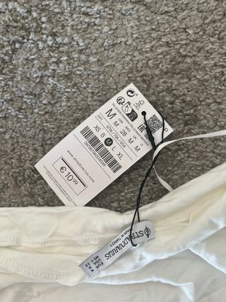 Camiseta blanca Stradivarius M
