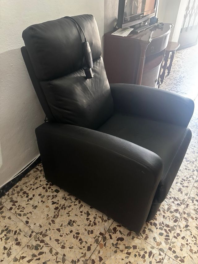 Sillón masaje piel sintética negro