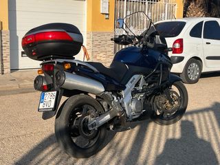Suzuki V-Strom DL 1000