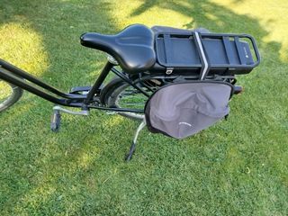 Bicicleta eléctrica BTWIN negra