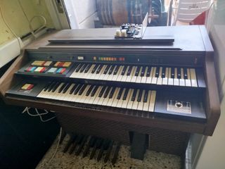 Órgano Hammond B-124 Vintage