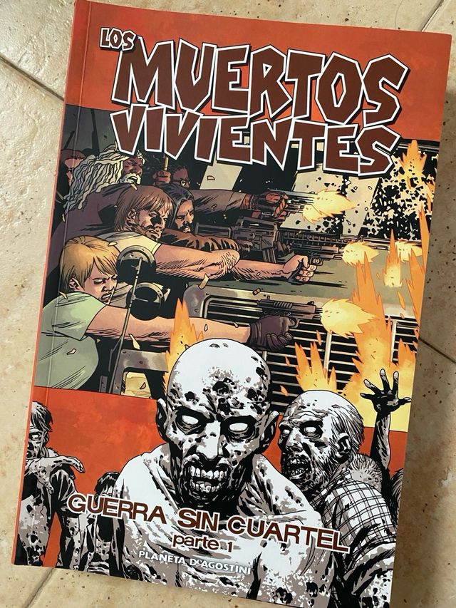 Muertos Vivientes 17 al 22. Valor librerías: 47€