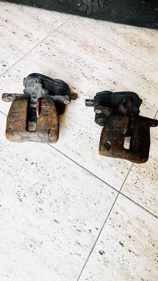 Pinzas freno traseras Audi A4 B8