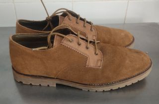 Zapatos de ante marrón