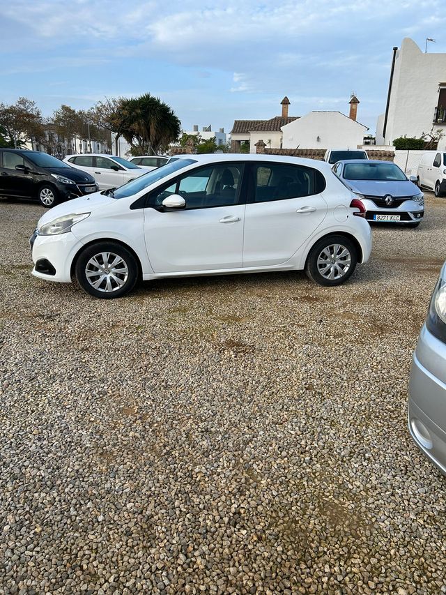 Peugeot 208 2018