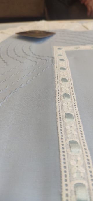 Sábanas Tolrá con bordados cama 90 - Celeste