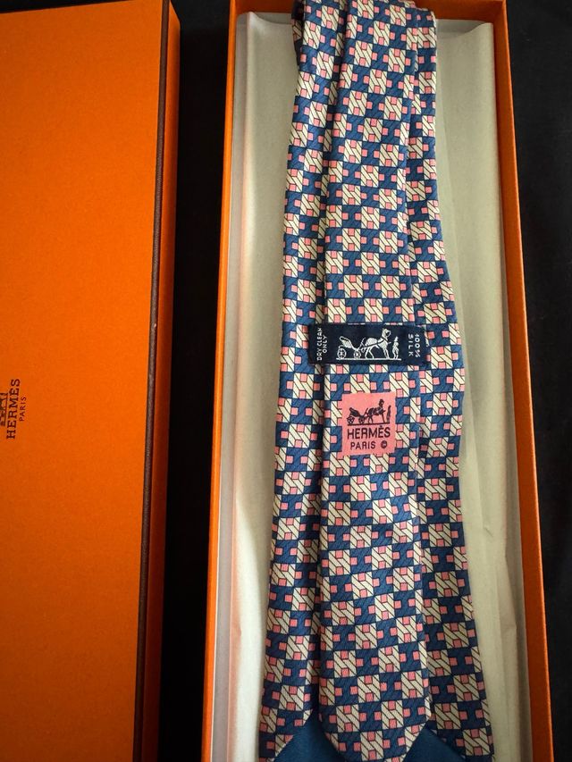 Corbata Hermes