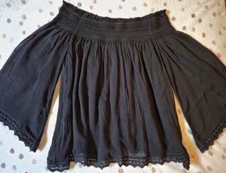 Blusa negra Zara - hombros descubiertos M