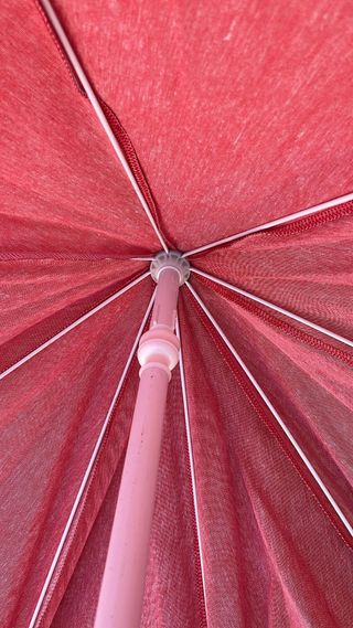 Sombrilla Coca-Cola gigante