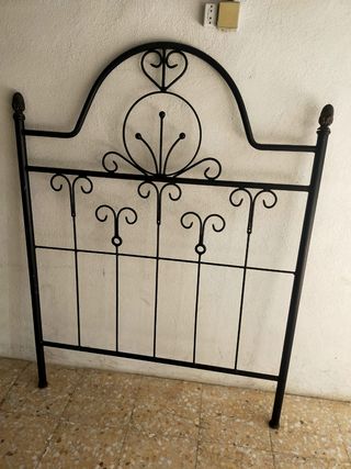 Cabecero forja metal negro