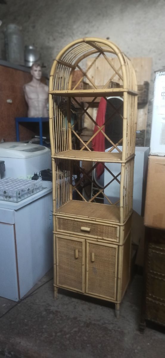 Estantería mimbre italiana vintage