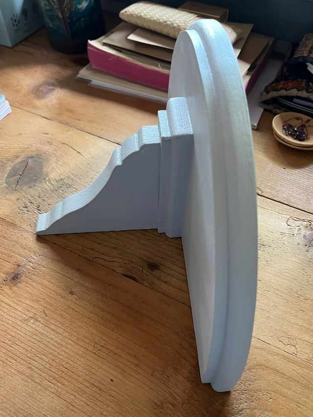 Mensola vintage fatta a mano in MDF grigio chiari