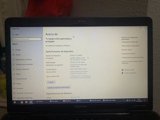 Portátil Toshiba Satellite - Negro