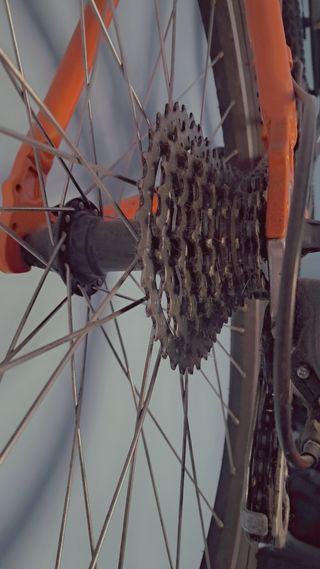 Bicicleta MMR montaña Talla M. Ruedas de 26"
