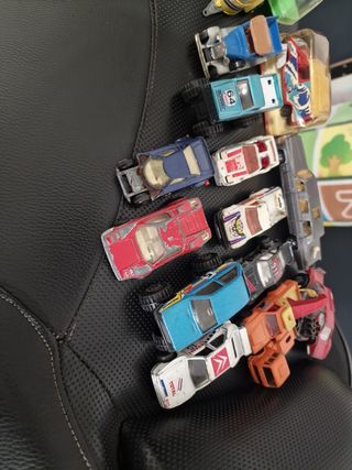 Auto d'epoca in miniatura