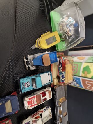 Auto d'epoca in miniatura