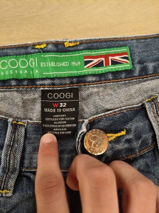 Shorts COOGI Vintage Logo Bordado L